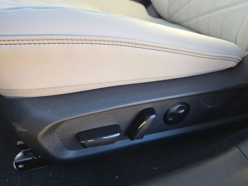 New 2026 Nissan Sentra SL w/ Floor Mat Package FWD image 17