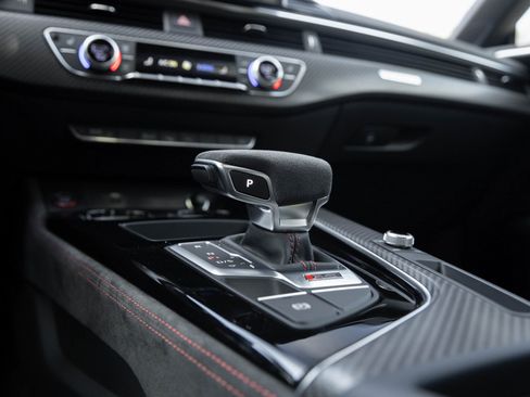 Used 2025 Audi RS 5 2.9T image 27