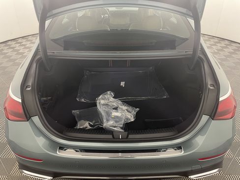 New 2026 Mercedes-Benz E 450 4MATIC Sedan image 19