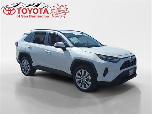 Certified 2022 Toyota RAV4 XLE Premium image 7