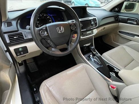 Used 2015 Honda Accord EX-L image 13