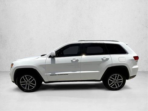 Used 2020 Jeep Grand Cherokee Laredo w/ Laredo X Package RWD image 6