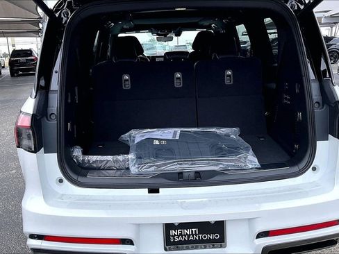 New 2026 INFINITI QX80 Autograph AWD/4WD image 39