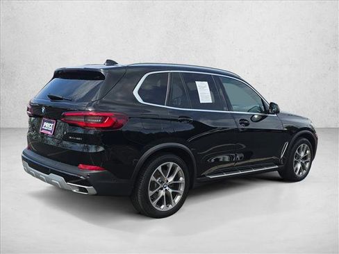Used 2023 BMW X5 xDrive40i AWD/4WD image 5