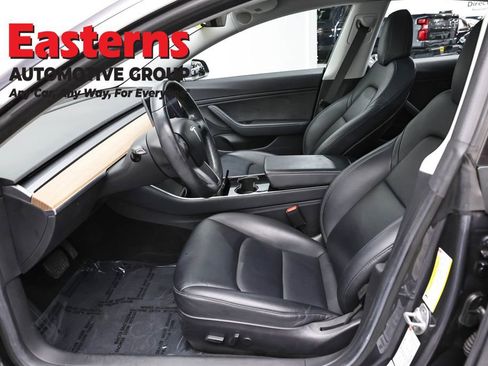 Used 2018 Tesla Model 3 RWD image 14