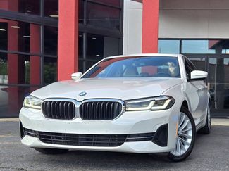Used 2021 BMW 530i xDrive image 1