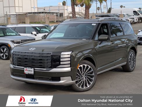 New 2026 Hyundai Palisade Calligraphy FWD image 1