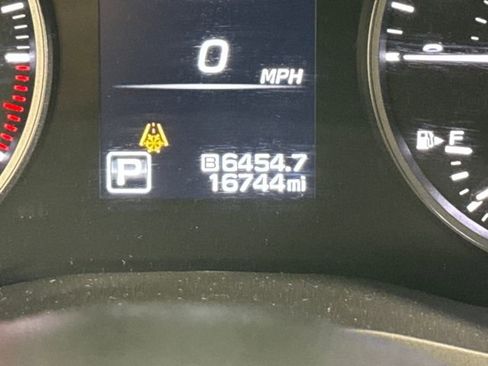 Used 2025 Subaru Ascent Onyx Edition image 23