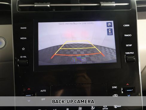 Used 2023 Hyundai Tucson SEL w/ Convenience Package AWD/4WD image 6