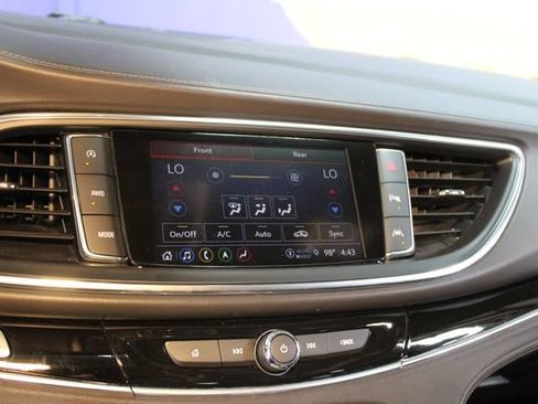 Used 2022 Buick Enclave Avenir w/ Trailering Package, 5000 lbs. AWD/4WD image 19