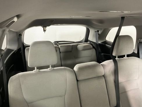 Used 2016 Honda Pilot LX image 31