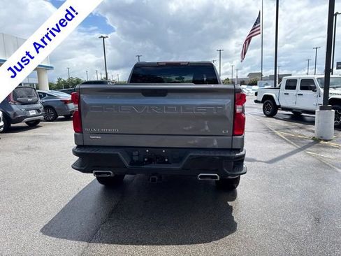 Used 2022 Chevrolet Silverado 1500 LT Trail Boss AWD/4WD image 4