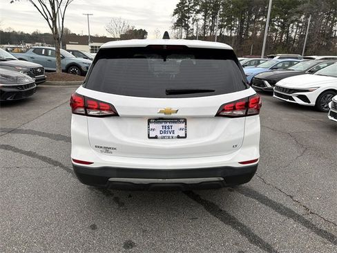 Used 2022 Chevrolet Equinox LT image 6