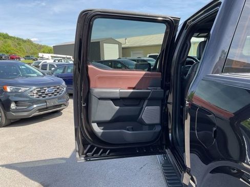 Used 2021 Ford F150 Lariat w/ Equipment Group 502A High AWD/4WD image 53