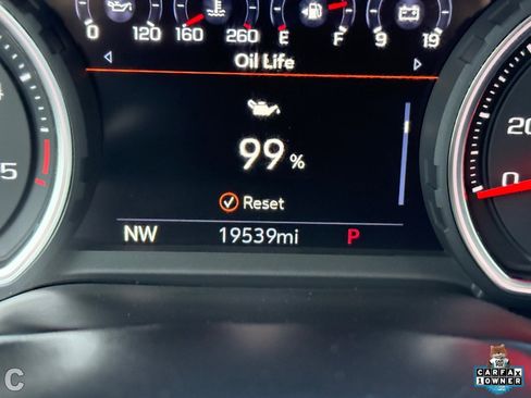 Certified 2022 Chevrolet Silverado 2500 High Country w/ Technology Package image 29