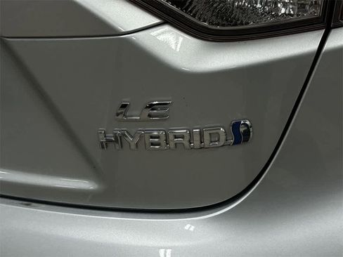 Used 2023 Toyota Corolla LE image 25