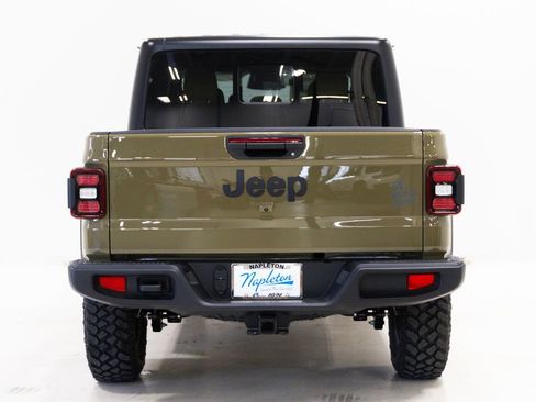 New 2026 Jeep Gladiator Sport image 24