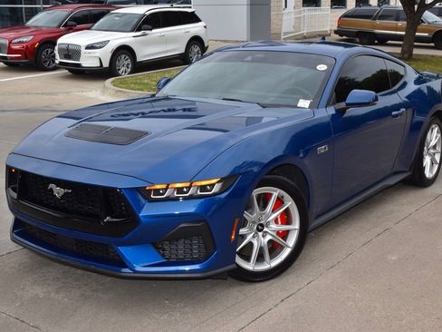 Used 2024 Ford Mustang GT Premium image 39