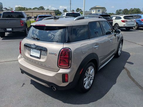 Used 2024 MINI Cooper Countryman S FWD image 5