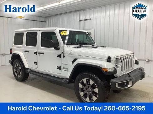 Used 2018 Jeep Wrangler Unlimited Sahara w/ Cold Weather Group AWD/4WD image 1