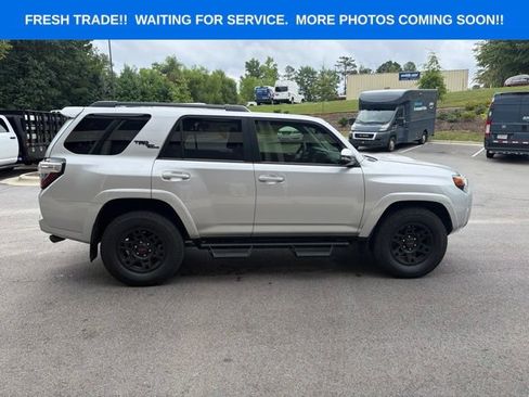 Used 2024 Toyota 4Runner TRD Off-Road Premium w/ Moonroof Package AWD/4WD image 7