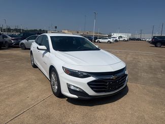 Used 2023 Chevrolet Malibu LT image 1