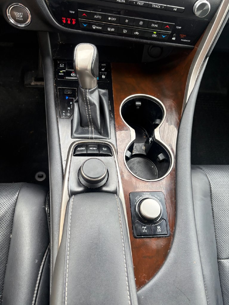 Used 2019 Lexus RX 350 AWD w/ Premium Package image 30