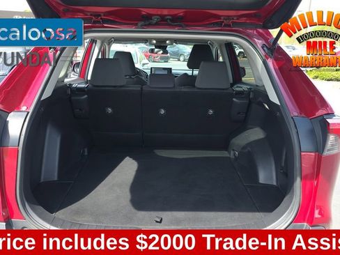 Used 2022 Toyota RAV4 XLE image 10