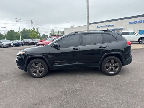 Used 2016 Jeep Cherokee 75th Anniversary AWD/4WD image 13