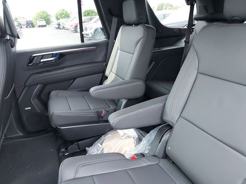 New 2026 Chevrolet Tahoe Z71 w/ Z71 Off-Road Package AWD/4WD image 28