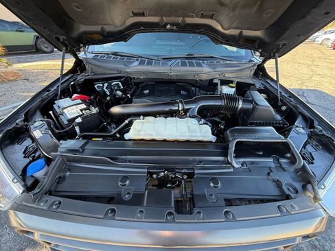 Used 2022 Ford F150 XLT w/ Equipment Group 302A High image 17