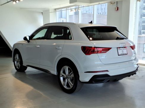 Used 2023 Audi Q3 2.0T Premium Plus w/ Premium Plus Package AWD/4WD image 6