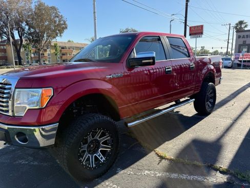 Used 2011 Ford F150 XLT w/ XLT Chrome Pkg AWD/4WD image 8