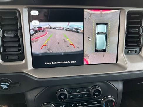 New 2025 Ford Bronco Outer Banks image 28