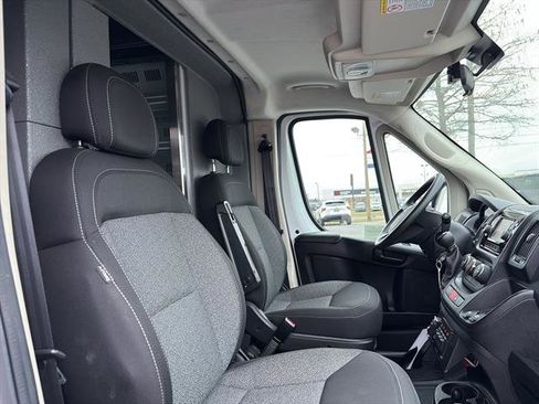 Used 2019 RAM ProMaster 3500 w/ Interior Convenience Group image 9