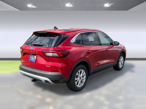 Used 2023 Ford Escape Active image 7