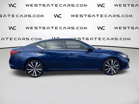 Used 2022 Nissan Altima 2.5 SR image 24