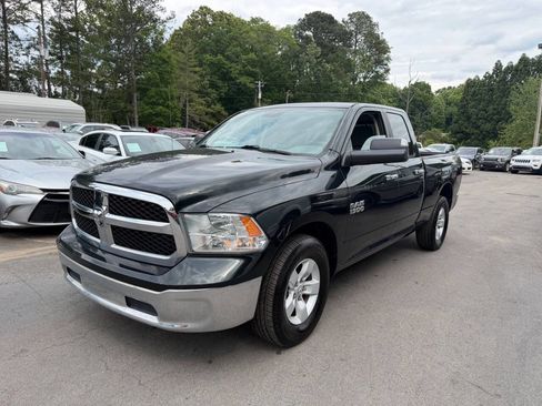 Used 2016 RAM 1500 Classic SLT RWD image 1