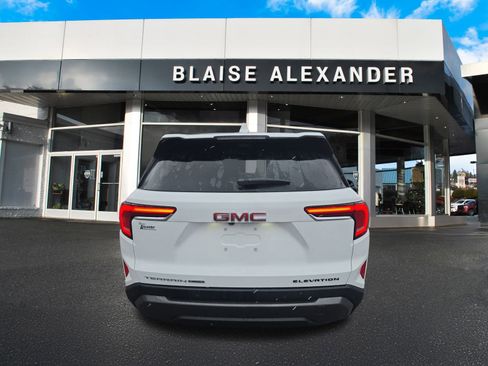 New 2026 GMC Terrain Elevation w/ Technology Package II image 4