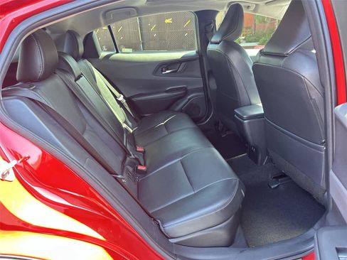 Used 2023 Toyota Prius XLE FWD image 14
