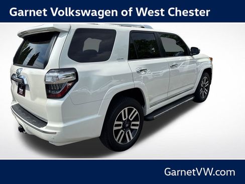 Used 2023 Toyota 4Runner Limited AWD/4WD image 5