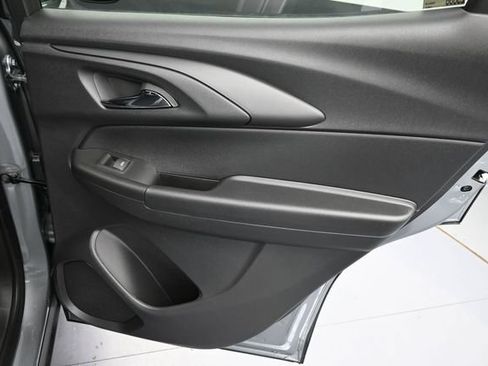 New 2026 Chevrolet TrailBlazer LT w/ Convenience Package FWD image 27