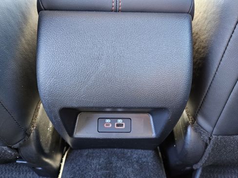 Used 2025 Nissan Altima 2.5 SR image 11