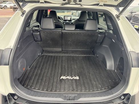 Used 2020 Toyota RAV4 XSE image 33
