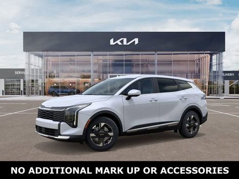 New 2026 Kia Sportage LX w/ LX Convenience Package image 3