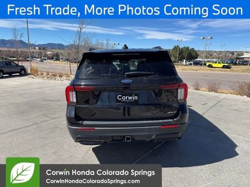 Used 2025 Ford Explorer ST-Line w/ ST-Line Street Pack image 4