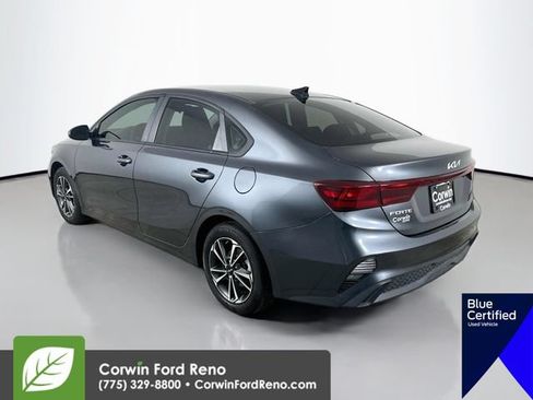 Used 2024 Kia Forte LXS w/ LXS Technology Package FWD image 5