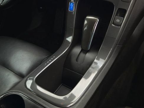 Used 2012 Chevrolet Volt Premium w/ Premium Trim Package FWD image 28