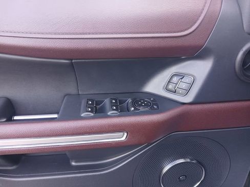 Certified 2024 Ford Expedition Limited image 17