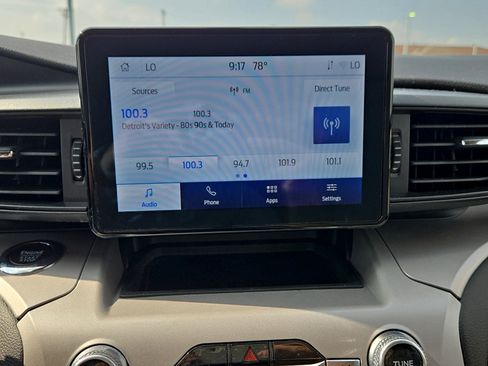 Certified 2023 Ford Explorer XLT AWD/4WD image 17